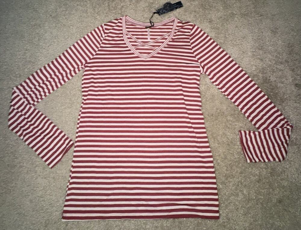 Poof Juniors Large Burgundy Ivory Striped Crisscross V-Neck Bell Sleeve NWT NEW